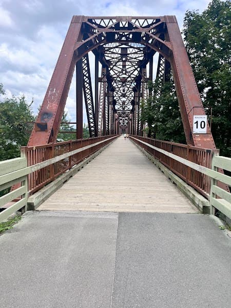 Bill Thorpe Walking Bridge