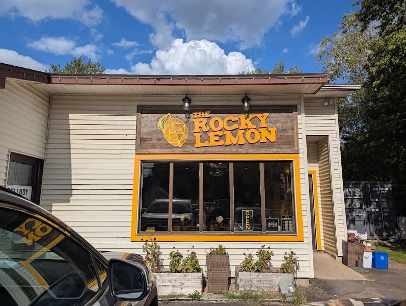 The Rocky Lemon Bakery & Cafe